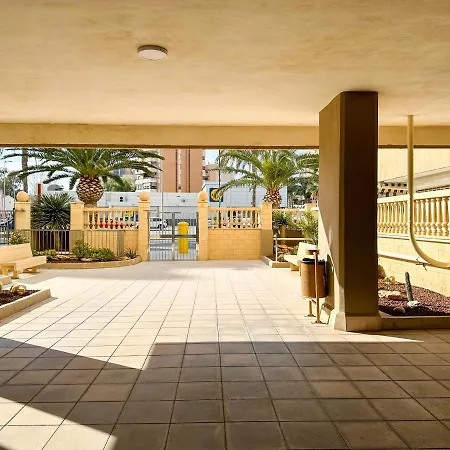 Balcon Al Mar. Joya En La Playa De Campello. アパート エル・カンページョ