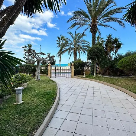 Balcon Al Mar. Joya En La Playa De Campello. * エル・カンページョ